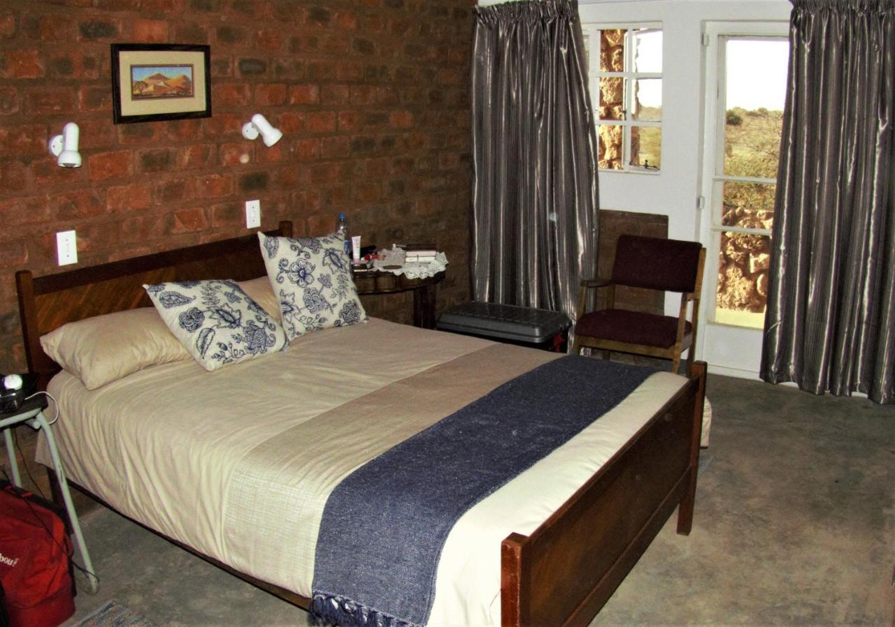 Апартаменты Aranos Kalahariland Guest Farm Экстерьер фото